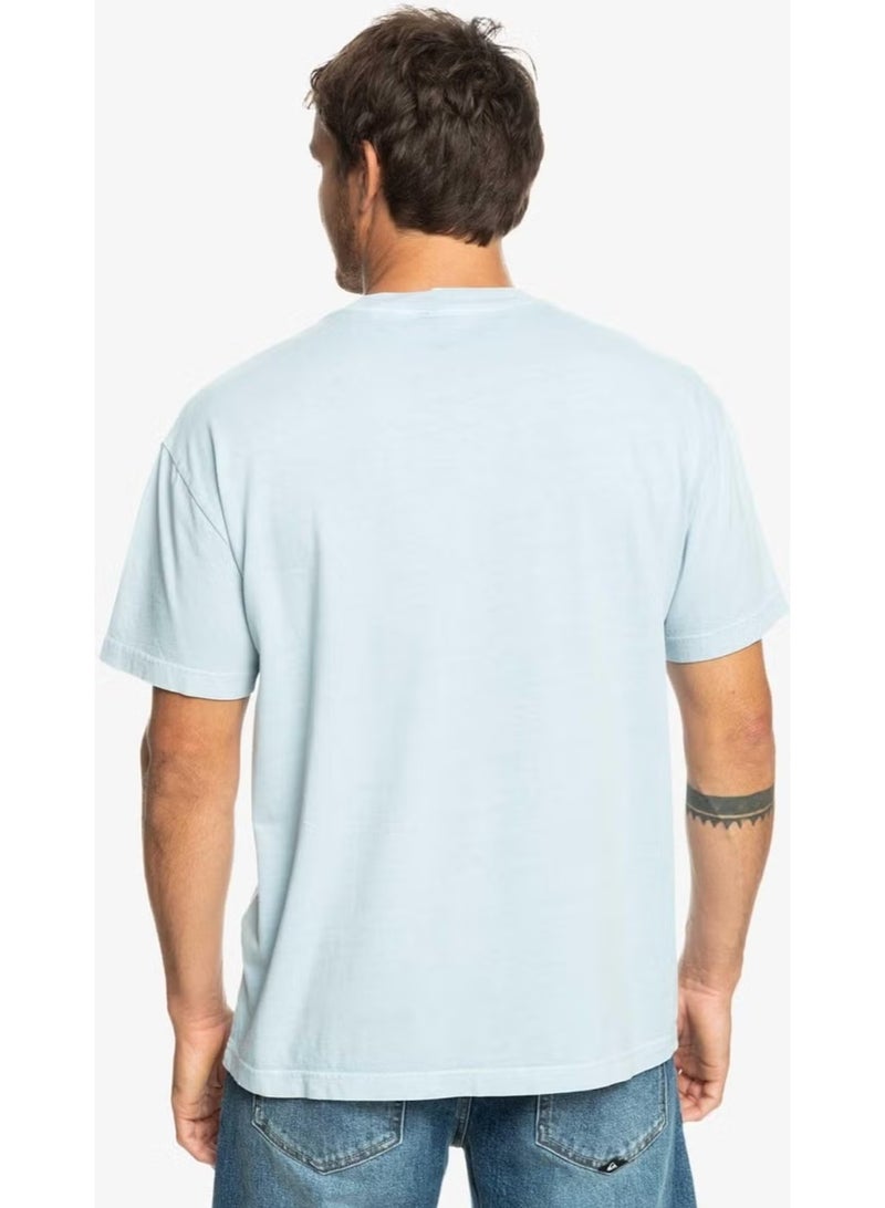 QUIKSILVER تي شيرت رجالي أزرق بياقة دائرية مصبوغ بالأصباغ الطبيعية - Image 3